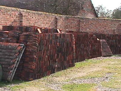 HWTiles106.jpg (79540 bytes)